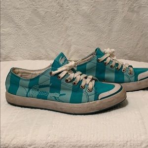 Womens Lacoste Athletic Shoe
